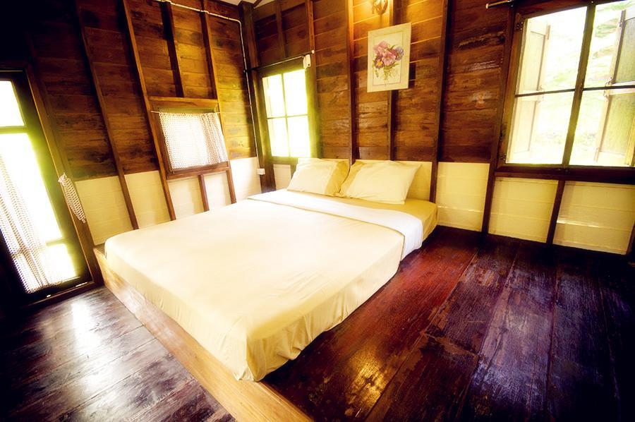 Hotel Red Z Cool Mountain Khao Kho Exterior foto